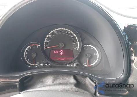 2015 Volkswagen Beetle 1.8T Fleet Edition из США, поврежденный, VIN 3VWF17AT7FM644560